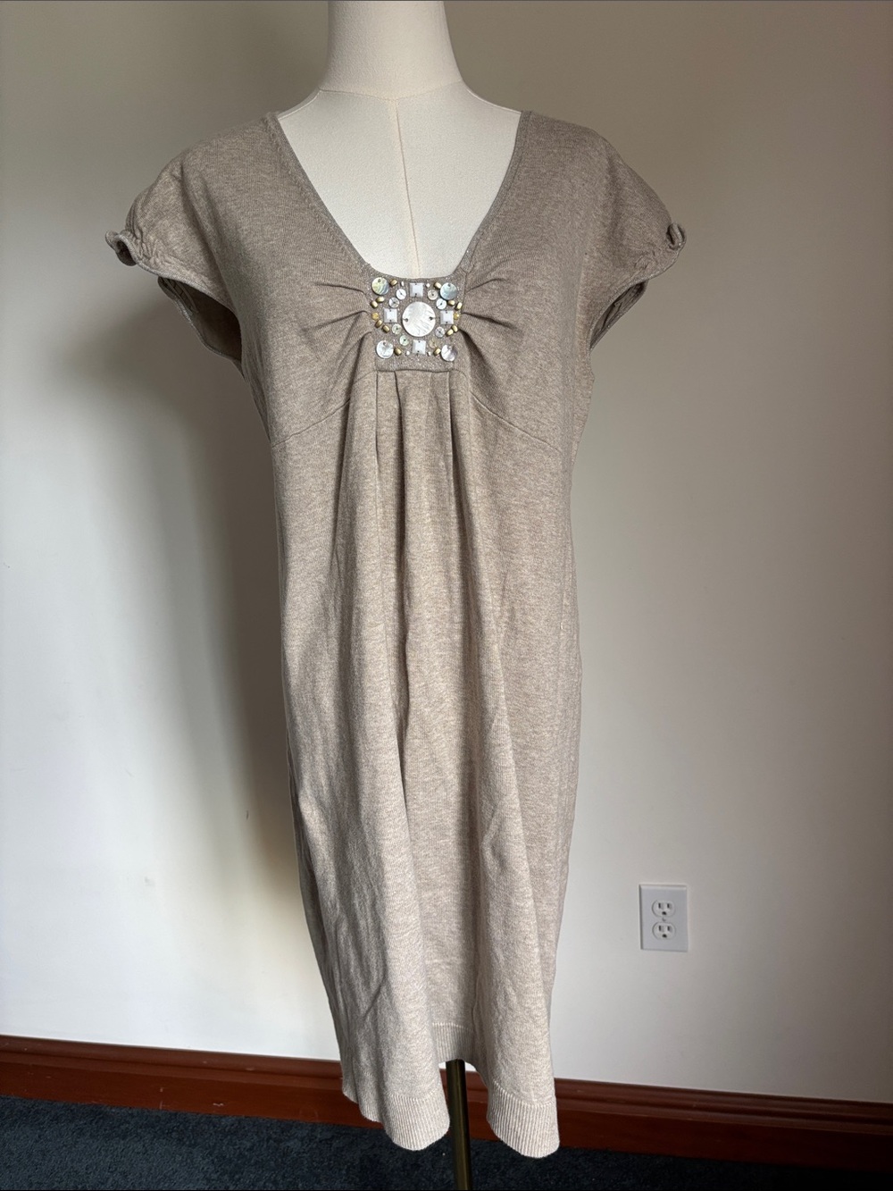Liz Lange Beige Taupe Midi Dress with Jeweled Square
